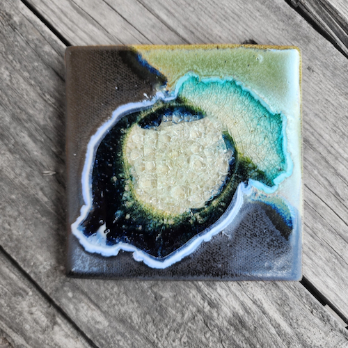 Click to view detail for KB-669 Coasters Set of 4 Black Pearl $45